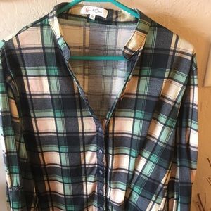 Long sleeve button down plaid shirt